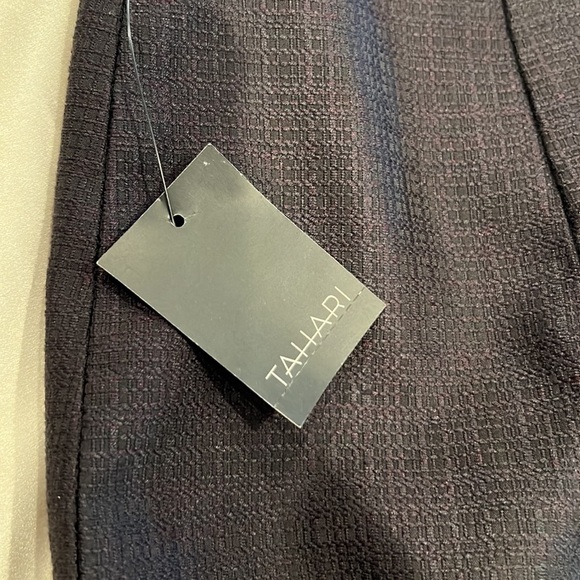 Tahari Pencil Skirt - Picture 7 of 9